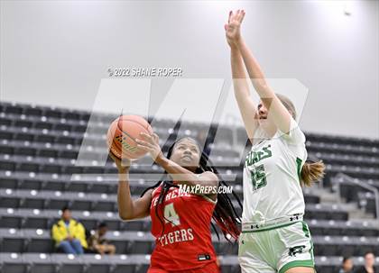 Thumbnail 1 in Terrell @ Caddo Mills photogallery.