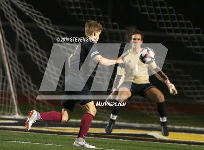 Thumbnail 1 in Point Loma vs. Torrey Pines (CIF SDS Open Division Final) photogallery.