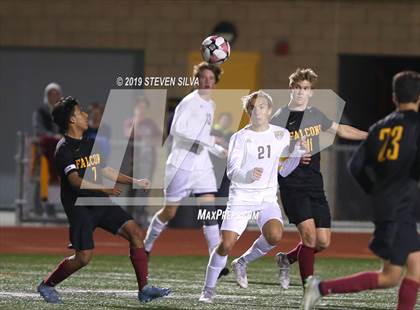 Thumbnail 2 in Point Loma vs. Torrey Pines (CIF SDS Open Division Final) photogallery.