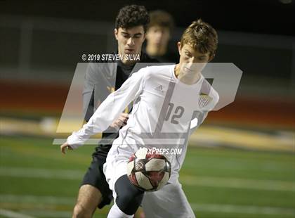 Thumbnail 1 in Point Loma vs. Torrey Pines (CIF SDS Open Division Final) photogallery.