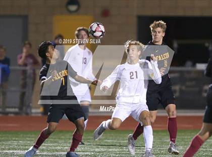 Thumbnail 3 in Point Loma vs. Torrey Pines (CIF SDS Open Division Final) photogallery.