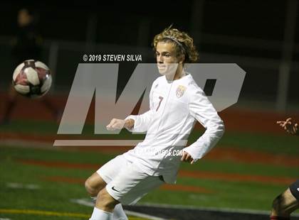Thumbnail 1 in Point Loma vs. Torrey Pines (CIF SDS Open Division Final) photogallery.