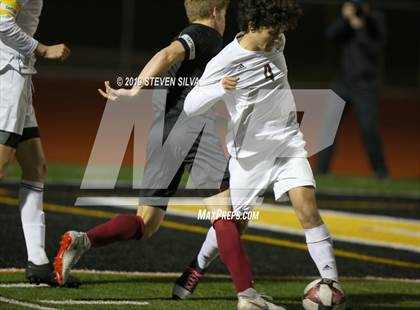 Thumbnail 3 in Point Loma vs. Torrey Pines (CIF SDS Open Division Final) photogallery.