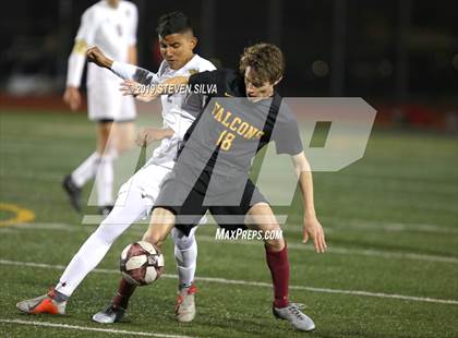 Thumbnail 3 in Point Loma vs. Torrey Pines (CIF SDS Open Division Final) photogallery.