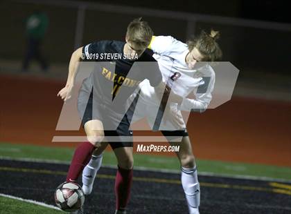 Thumbnail 2 in Point Loma vs. Torrey Pines (CIF SDS Open Division Final) photogallery.