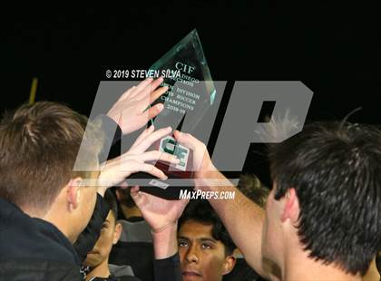 Thumbnail 2 in Point Loma vs. Torrey Pines (CIF SDS Open Division Final) photogallery.