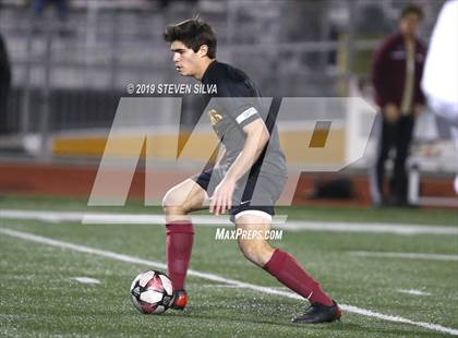 Thumbnail 2 in Point Loma vs. Torrey Pines (CIF SDS Open Division Final) photogallery.