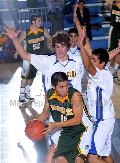 Thumbnail 3 in Moorpark @ Agoura photogallery.