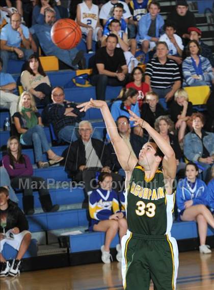 Thumbnail 3 in Moorpark @ Agoura photogallery.