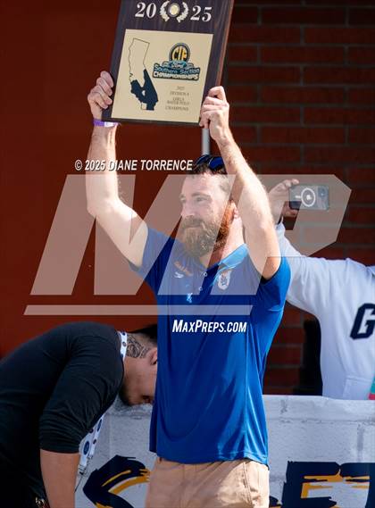 Thumbnail 2 in San Dimas vs Troy (CIF-SS Div 4 Final) photogallery.
