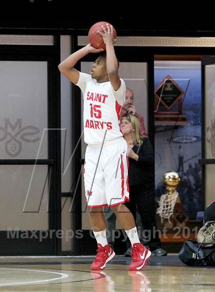 Thumbnail 3 in Salesian vs. St. Mary's photogallery.