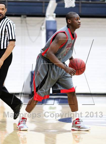Thumbnail 1 in Salesian vs. St. Mary's photogallery.