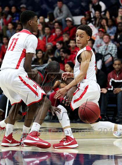 Thumbnail 1 in Salesian vs. St. Mary's photogallery.