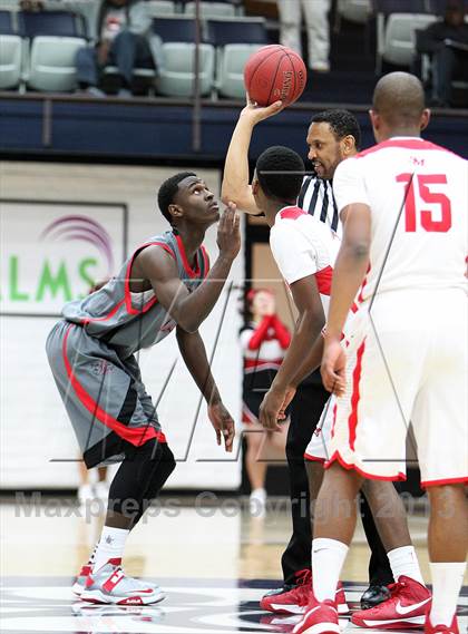 Thumbnail 2 in Salesian vs. St. Mary's photogallery.
