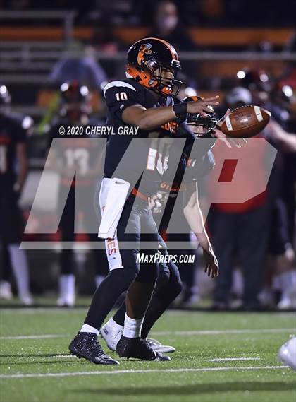Thumbnail 1 in East Ridge @ Elizabethton (TSSAA 4A 1st Round Playoff) photogallery.