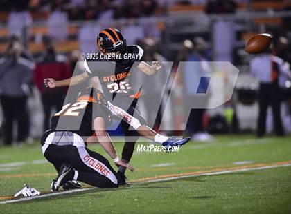 Thumbnail 1 in East Ridge @ Elizabethton (TSSAA 4A 1st Round Playoff) photogallery.