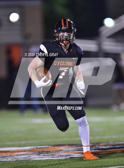 Thumbnail 1 in East Ridge @ Elizabethton (TSSAA 4A 1st Round Playoff) photogallery.