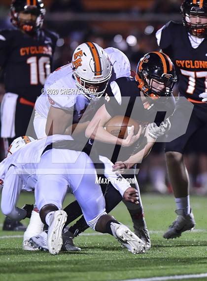 Thumbnail 2 in East Ridge @ Elizabethton (TSSAA 4A 1st Round Playoff) photogallery.