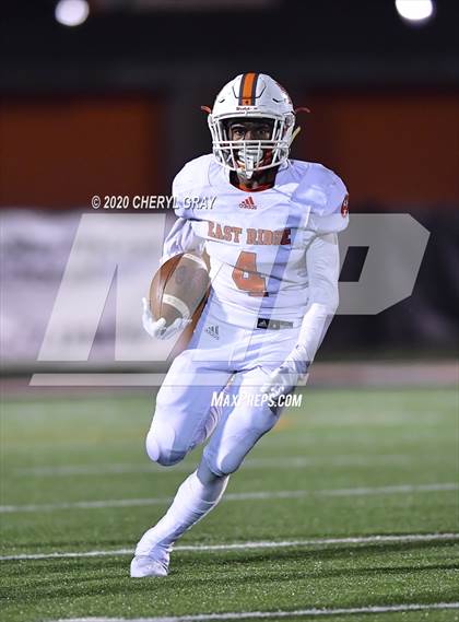 Thumbnail 3 in East Ridge @ Elizabethton (TSSAA 4A 1st Round Playoff) photogallery.