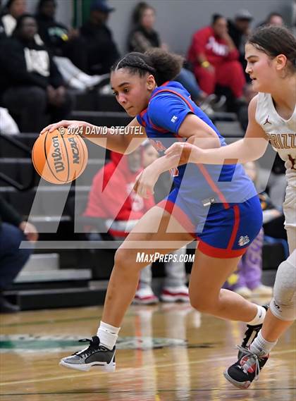 Thumbnail 3 in Folsom vs. Mission Hills (St. Mary's MLK Showcase) photogallery.