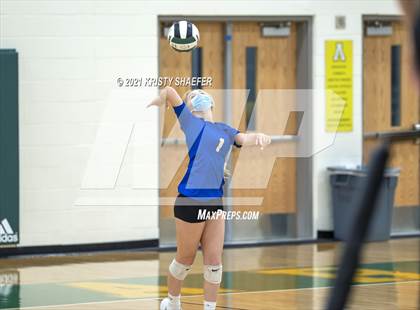 Thumbnail 3 in Garner Magnet @ Apex photogallery.