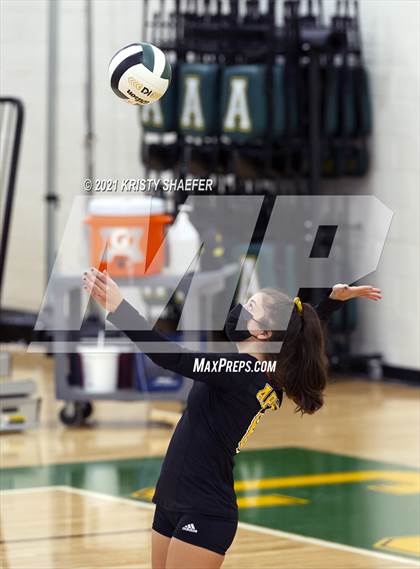 Thumbnail 3 in Garner Magnet @ Apex photogallery.