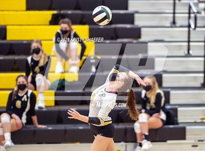 Thumbnail 3 in Garner Magnet @ Apex photogallery.