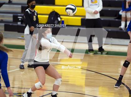 Thumbnail 3 in Garner Magnet @ Apex photogallery.