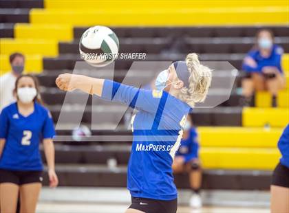 Thumbnail 3 in Garner Magnet @ Apex photogallery.