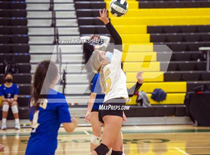 Thumbnail 2 in Garner Magnet @ Apex photogallery.