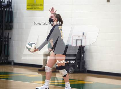 Thumbnail 3 in Garner Magnet @ Apex photogallery.