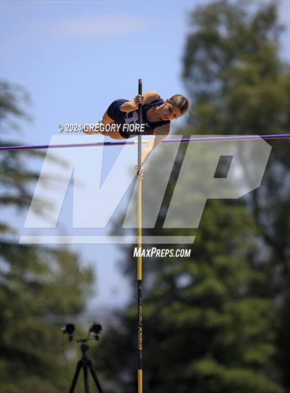 Thumbnail 1 in CIF Southern Section Divisional Finals (Girls) photogallery.