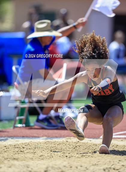 Thumbnail 2 in CIF Southern Section Divisional Finals (Girls) photogallery.