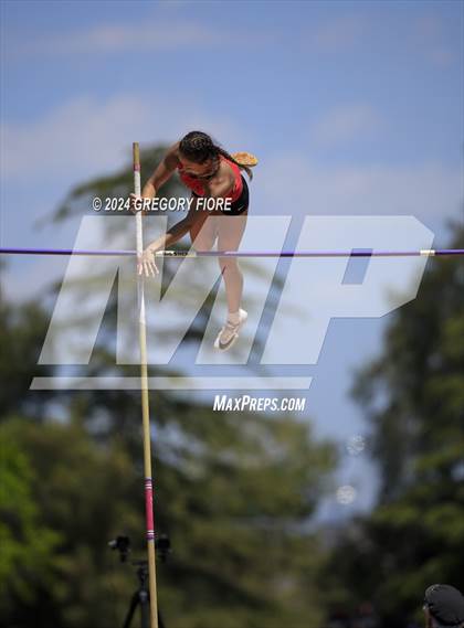 Thumbnail 2 in CIF Southern Section Divisional Finals (Girls) photogallery.