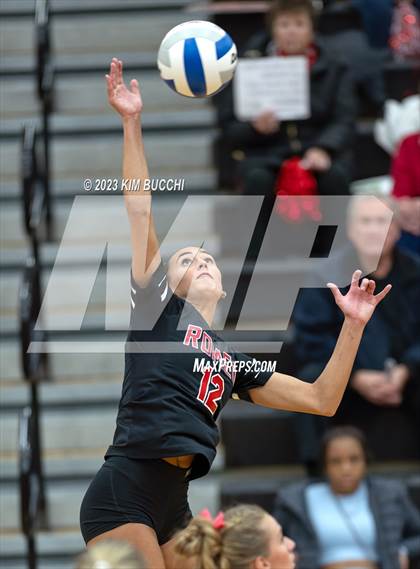 Thumbnail 3 in Flushing vs. Romeo (MHSAA Division 1 Regional Semifinal) photogallery.