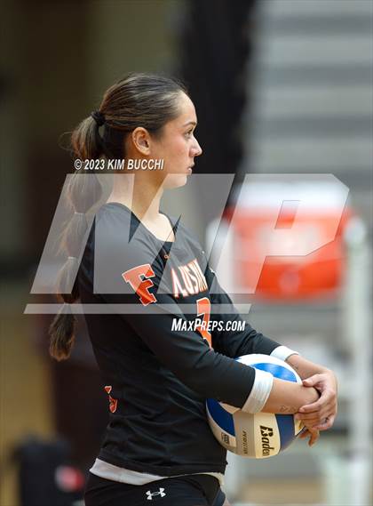 Thumbnail 2 in Flushing vs. Romeo (MHSAA Division 1 Regional Semifinal) photogallery.