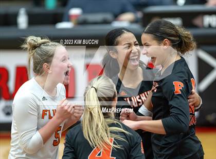 Thumbnail 1 in Flushing vs. Romeo (MHSAA Division 1 Regional Semifinal) photogallery.