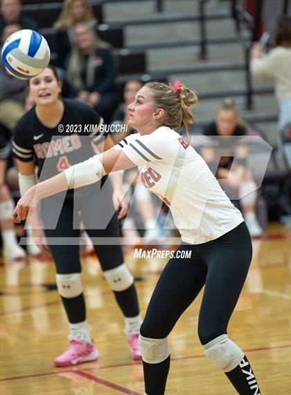 Thumbnail 1 in Flushing vs. Romeo (MHSAA Division 1 Regional Semifinal) photogallery.