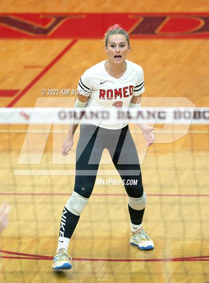 Thumbnail 2 in Flushing vs. Romeo (MHSAA Division 1 Regional Semifinal) photogallery.