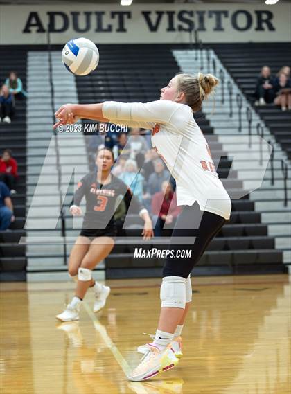 Thumbnail 1 in Flushing vs. Romeo (MHSAA Division 1 Regional Semifinal) photogallery.