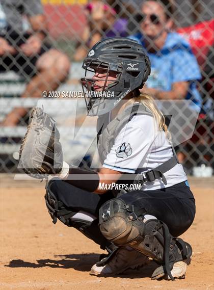 Thumbnail 3 in Waverly vs Elkhorn North photogallery.