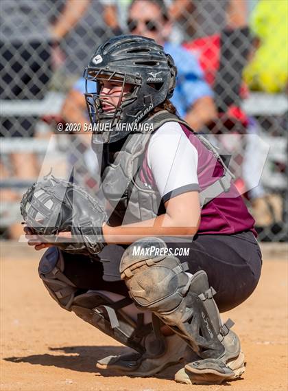 Thumbnail 1 in Waverly vs Elkhorn North photogallery.