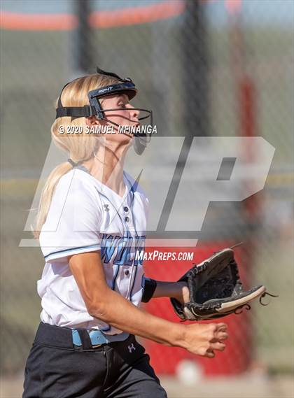 Thumbnail 1 in Waverly vs Elkhorn North photogallery.