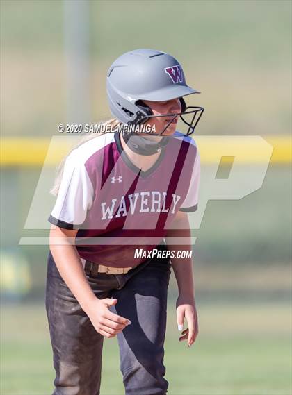 Thumbnail 3 in Waverly vs Elkhorn North photogallery.