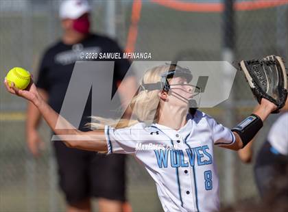 Thumbnail 3 in Waverly vs Elkhorn North photogallery.