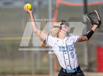 Thumbnail 1 in Waverly vs Elkhorn North photogallery.
