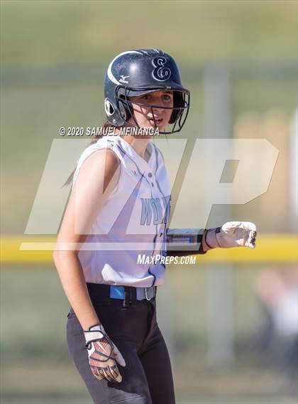 Thumbnail 3 in Waverly vs Elkhorn North photogallery.