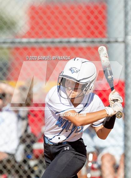 Thumbnail 3 in Waverly vs Elkhorn North photogallery.