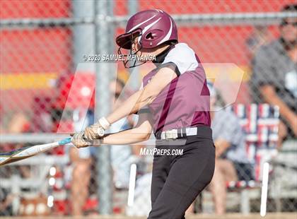 Thumbnail 3 in Waverly vs Elkhorn North photogallery.