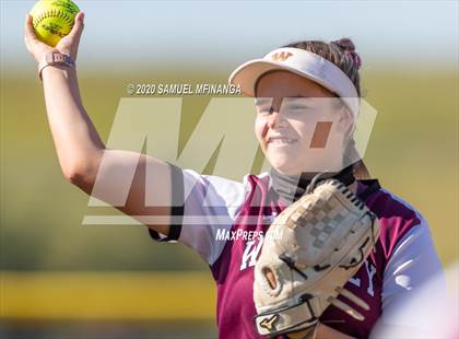 Thumbnail 1 in Waverly vs Elkhorn North photogallery.